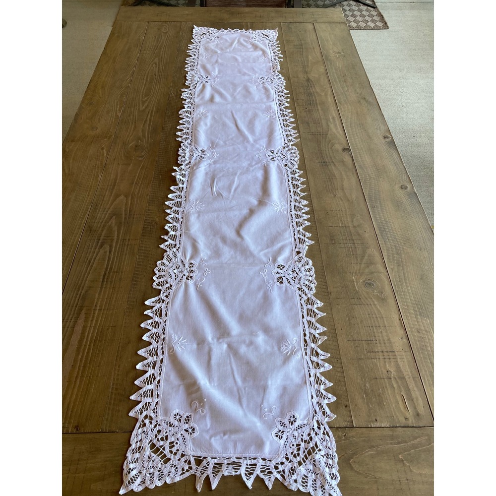 Vintage White Linen Table Runner‎ Hand Crochet Lace Floral Embroidery 14x67"
